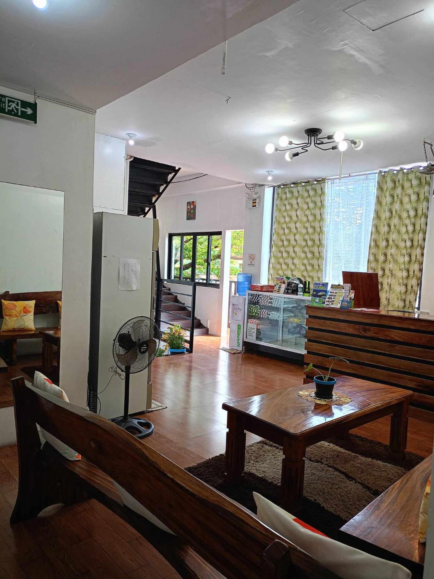 Alec Lodge Coron Dış mekan fotoğraf